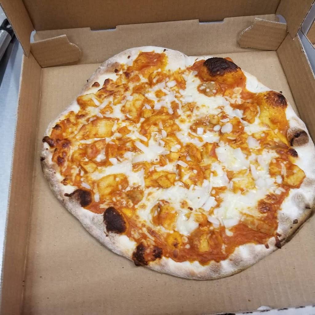 Juice and Roccos Pizzeria | restaurant | 52 Main St N, Brampton, ON L6V 1N6, Canada | 9054971999 OR +1 905-497-1999