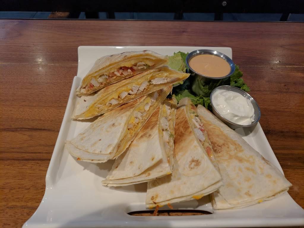 The District Raleigh | restaurant | 317 W Morgan St STE 117, Raleigh, NC 27601, USA | 9199775440 OR +1 919-977-5440