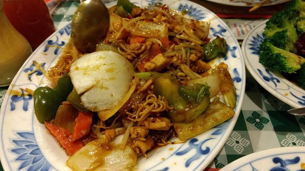 Luos Peking House | restaurant | 1004, 113 N Marion St, Oak Park, IL 60301, USA | 7083863055 OR +1 708-386-3055