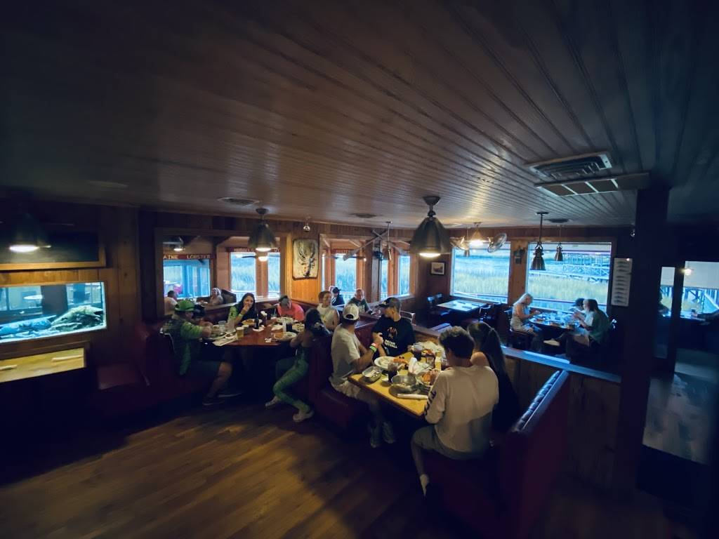 Shem Creek Crab House | restaurant | 508 Mill St, Mt Pleasant, SC 29464, USA | 8437254902 OR +1 843-725-4902