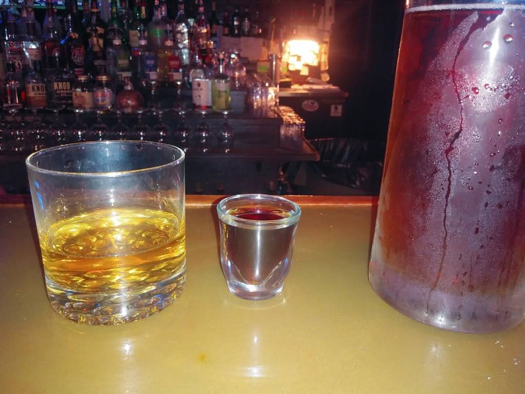 Yesterdaze Bar & Grill | restaurant | 2607 Moody Rd A, Warner Robins, GA 31088, USA | 4789180660 OR +1 478-918-0660