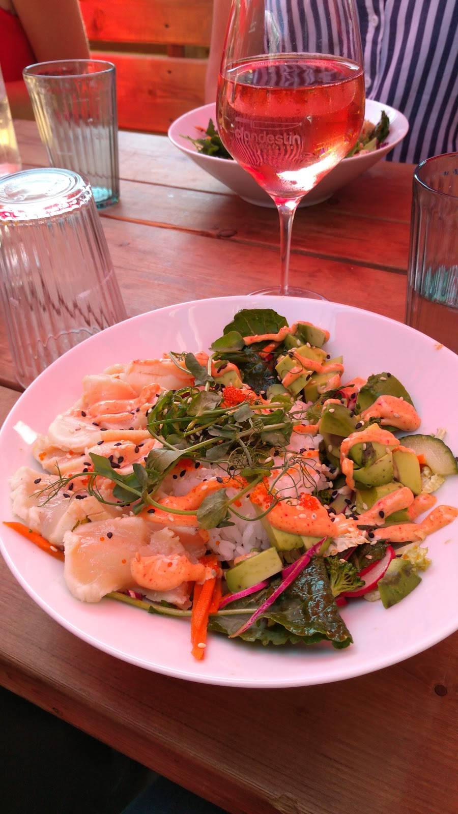 Clandestin,Cuisine Créative | restaurant | 45 Rue Laval, Gatineau, QC J8X 3G8, Canada | 8199219727 OR +1 819-921-9727