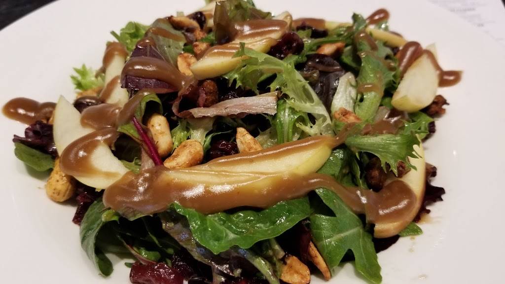 Boss Dog Brewing Co. | restaurant | 2179 Lee Rd, Cleveland Heights, OH 44118, USA | 2163212337 OR +1 216-321-2337