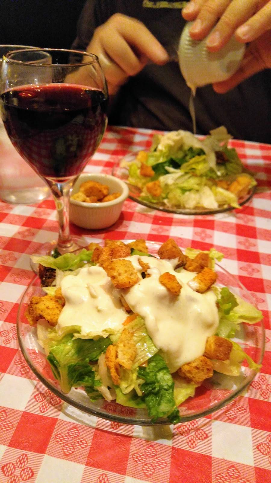 Gullivers Pizza | meal takeaway | 2727 Howard St, Chicago, IL 60645, USA | 7733382166 OR +1 773-338-2166