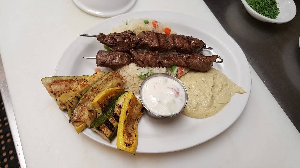 Sofra Family Bistro | restaurant | 7457 Elmwood Ave, Middleton, WI 53562, USA | 6088366614 OR +1 608-836-6614