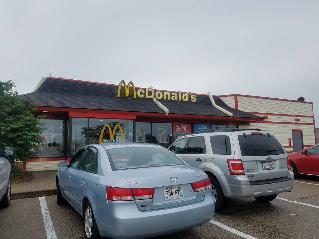 McDonalds | cafe | 4409 WI-19, Windsor, WI 53598, USA | 6088463710 OR +1 608-846-3710