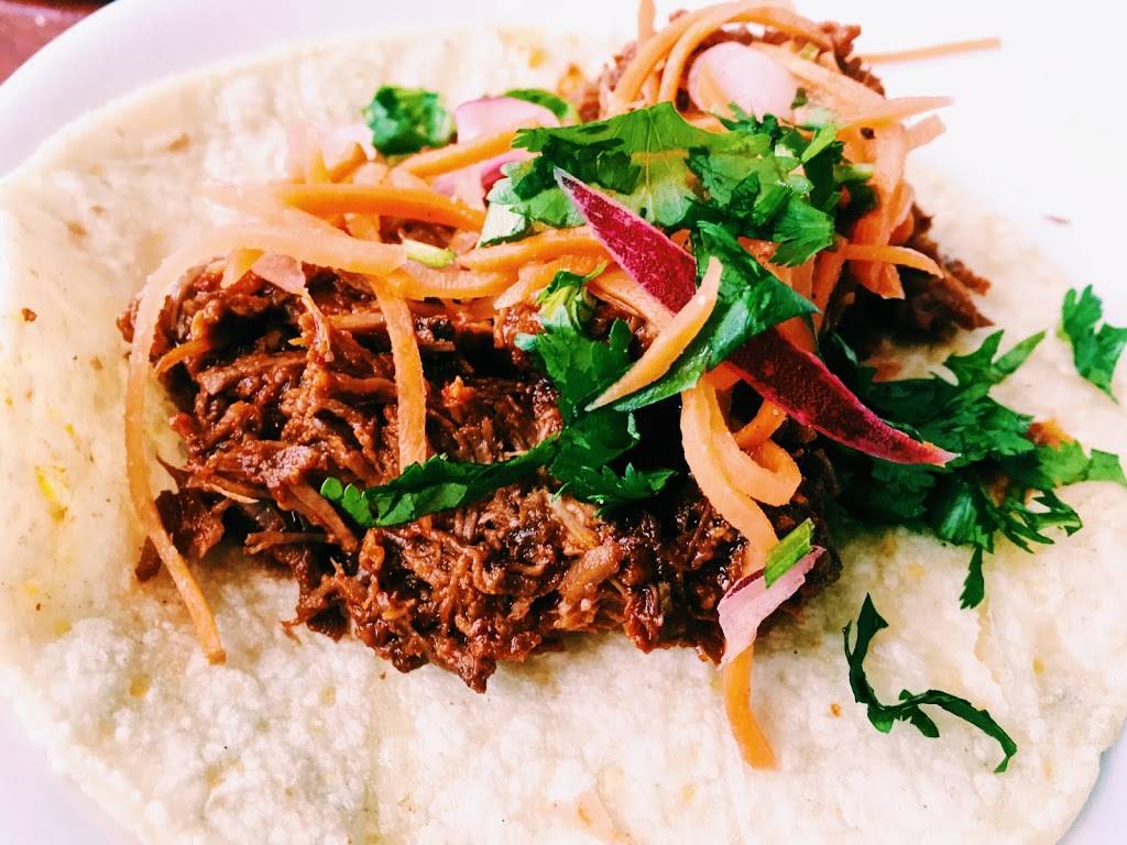 El Alma | restaurant | 1025 Barton Springs Rd, Austin, TX 78704, USA | 5126098923 OR +1 512-609-8923