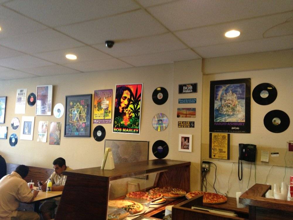 Slice House Pizza | restaurant | 1535 Haight St, San Francisco, CA 94117, USA | 4155522520 OR +1 415-552-2520