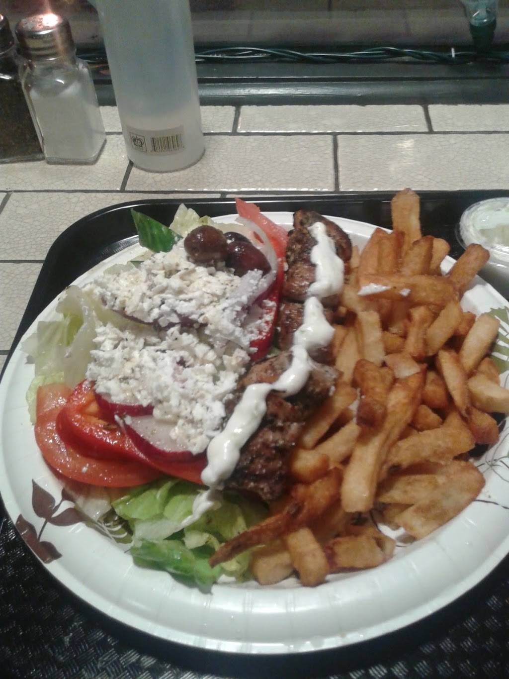 Sophias Kitchen | restaurant | 724 Water St, Peterborough, ON K9H 3N3, Canada | 7057411911 OR +1 705-741-1911