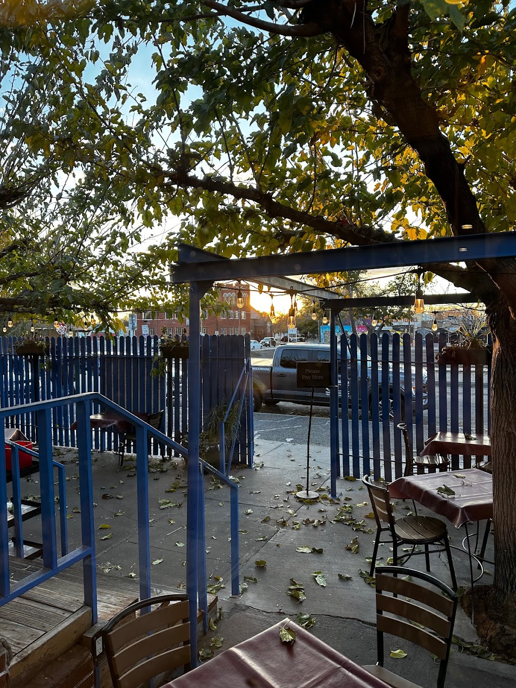 El Patio De Albuquerque | restaurant | 142 Harvard Dr SE, Albuquerque, NM 87106, USA | 5052684245 OR +1 505-268-4245