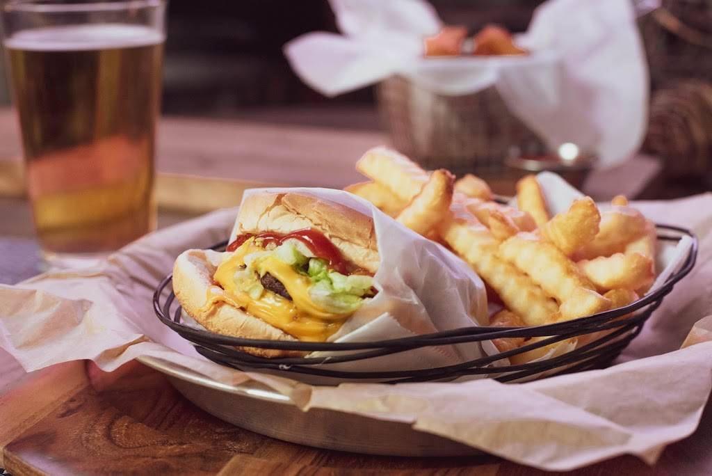 Avenue K Bar | restaurant | 1828 N Tustin Ave, Santa Ana, CA 92705, USA | 7145416263 OR +1 714-541-6263