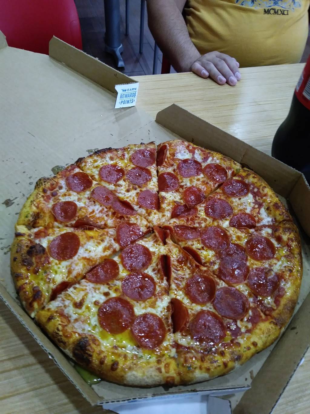 Dominos Pizza | meal delivery | 3112 Cleveland Ave, Fort Myers, FL 33901, USA | 2393343800 OR +1 239-334-3800