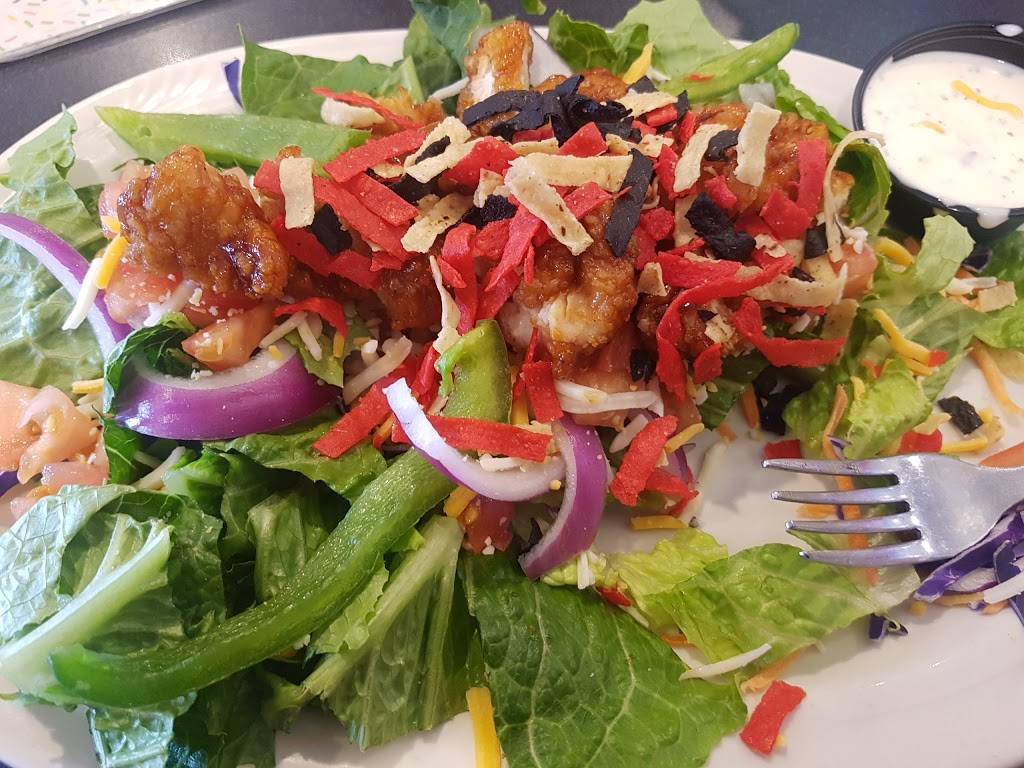 Friendlys | restaurant | 506 South Ocean Boulevard, Myrtle Beach, SC 29577, USA | 8439168636 OR +1 843-916-8636