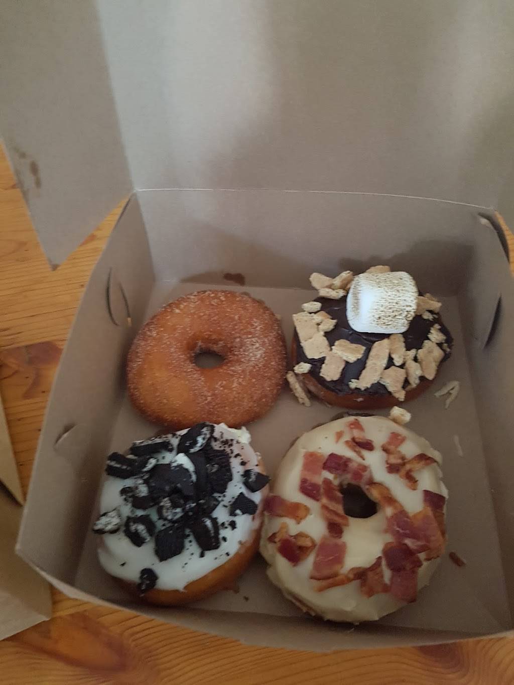 Tout Beigne | restaurant | 40 Rue Adrien-Robert, Gatineau, QC J8Y 3S2, Canada | 8192086874 OR +1 819-208-6874