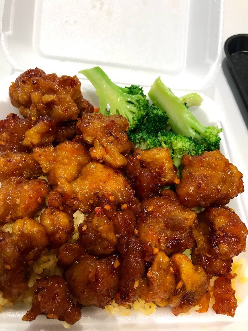 Bourbon Street Grill | restaurant | 1200 St Laurent Blvd, Ottawa, ON K1K 4K9, Canada | 6138429699 OR +1 613-842-9699