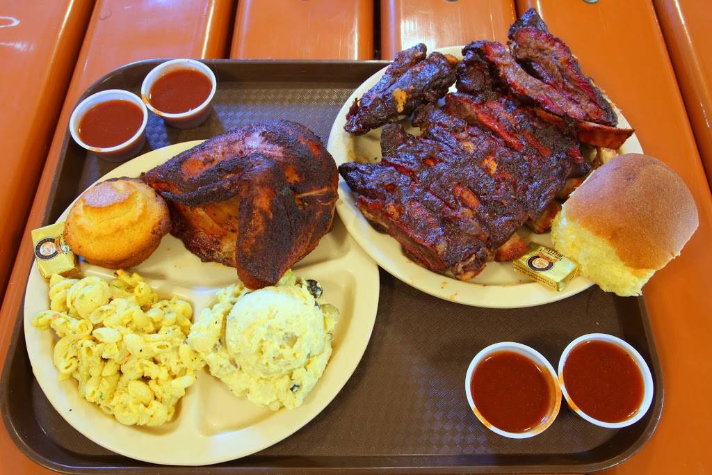 Big Stuff Barbecue | restaurant | 733 E Main St, Cottage Grove, OR 97424, USA | 5419423999 OR +1 541-942-3999