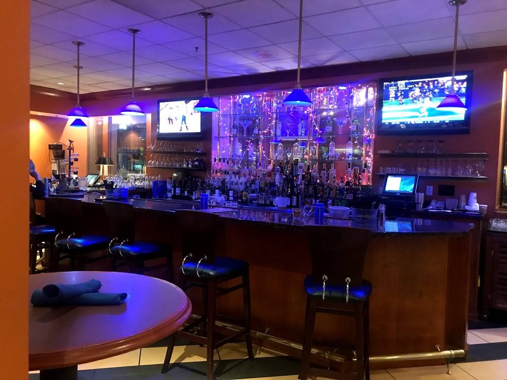 Martinis | restaurant | 20 2nd Ave SW, Rochester, MN 55902, USA | 5072806200 OR +1 507-280-6200