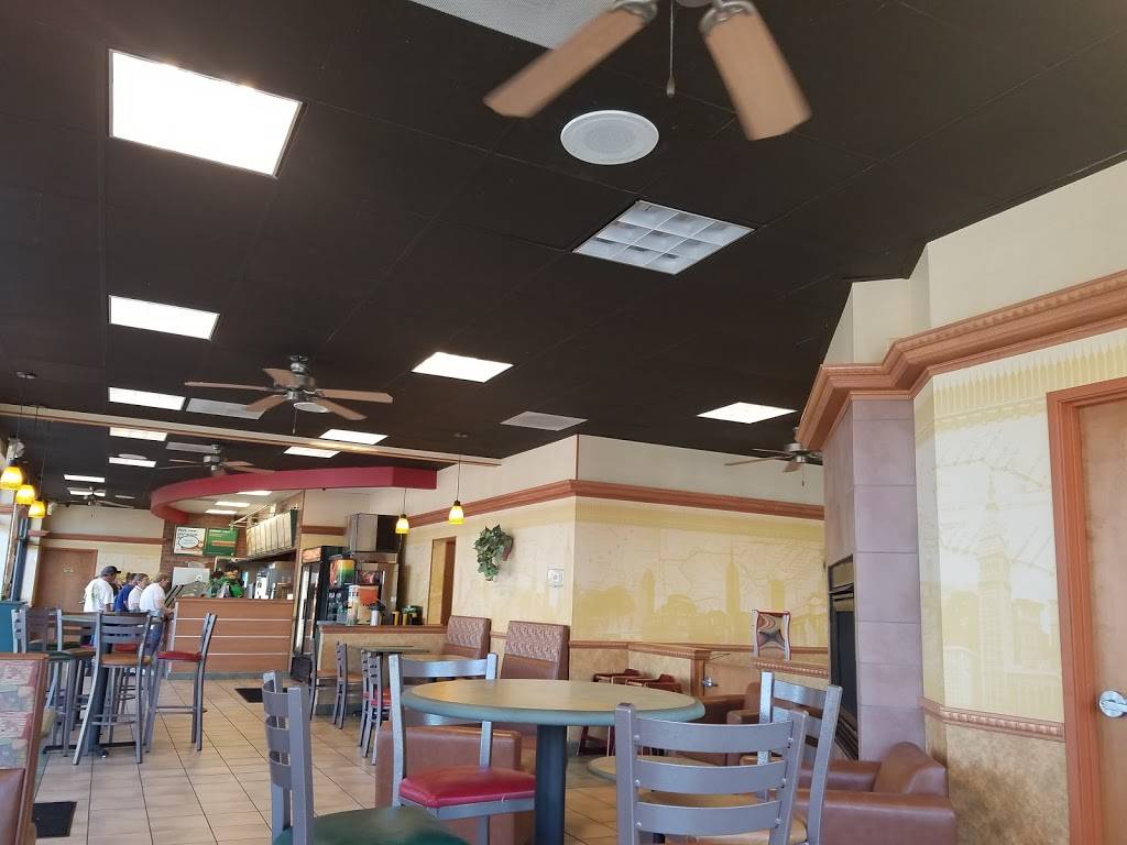 Subway | meal takeaway | 5765 Commercial St SE, Salem, OR 97306, USA | 5033642991 OR +1 503-364-2991