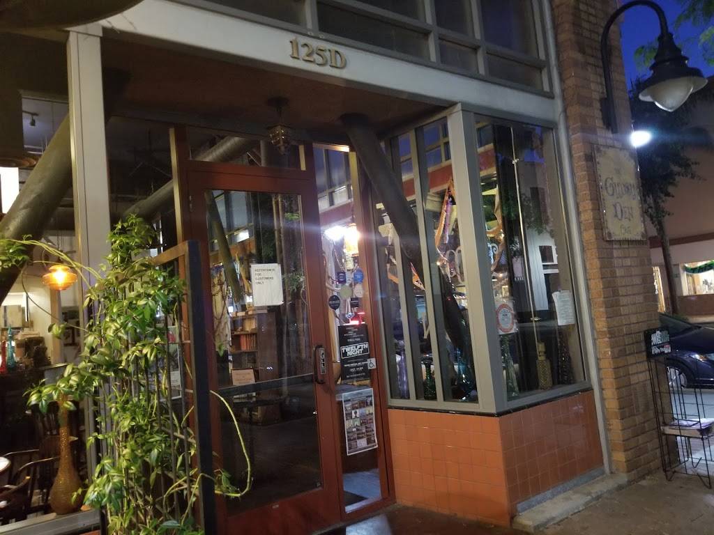 Gypsy Den | cafe | 125 N Broadway D, Santa Ana, CA 92701, USA | 7148358840 OR +1 714-835-8840