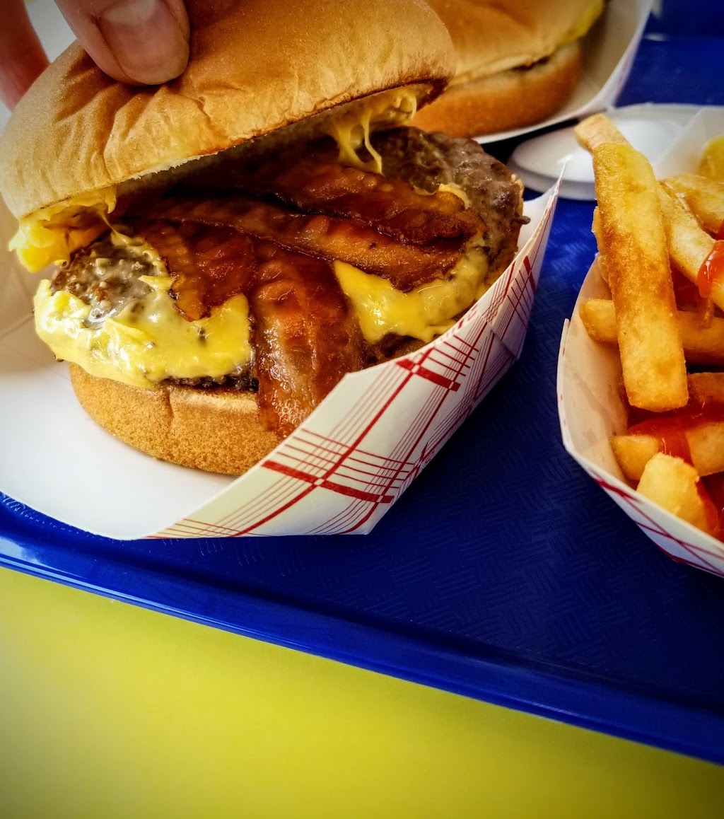 Tasty Drive In | restaurant | 804 S Kniss Ave, Luverne, MN 56156, USA | 5072838317 OR +1 507-283-8317