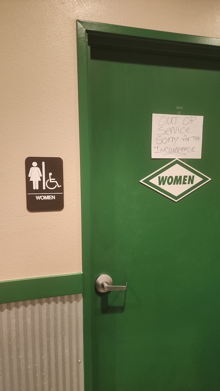 Wingstop | restaurant | 5555 Zuni Rd SE 7 & 8, Albuquerque, NM 87108, USA | 5052079464 OR +1 505-207-9464