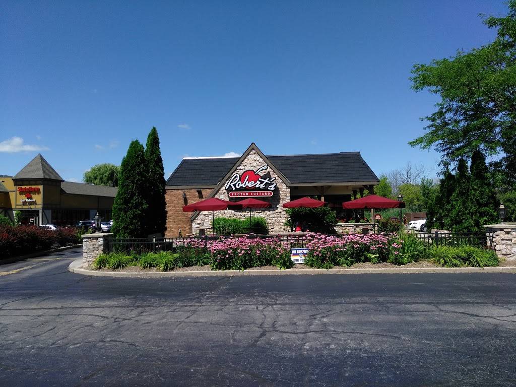 Roberts Frozen Custard | restaurant | N112W16040 Mequon Rd, Germantown, WI 53022, USA | 2622501683 OR +1 262-250-1683