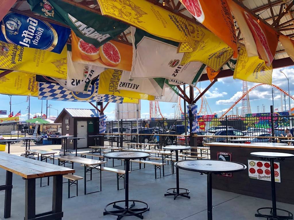 Draft Barn Beach | restaurant | 3029 Stillwell Ave, Brooklyn, NY 11224, USA | 6469014844 OR +1 646-901-4844