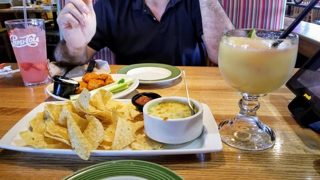 Applebees Grill + Bar | restaurant | 12044 Amargosa Rd, Victorville, CA 92392, USA | 7609476294 OR +1 760-947-6294