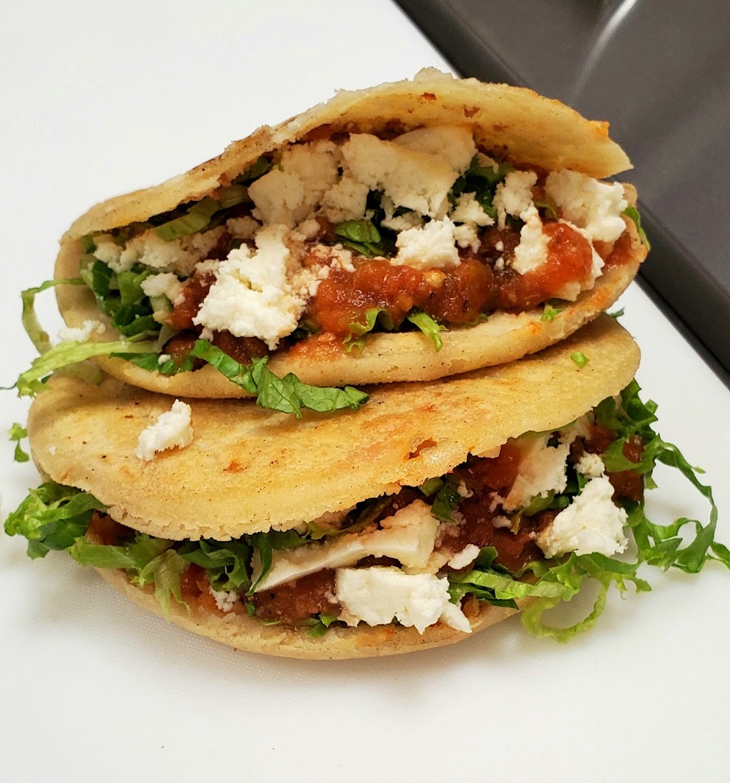 El Distrito | restaurant | 1282 Essex Ave, Columbus, OH 43201, USA | 6149992539 OR +1 614-999-2539