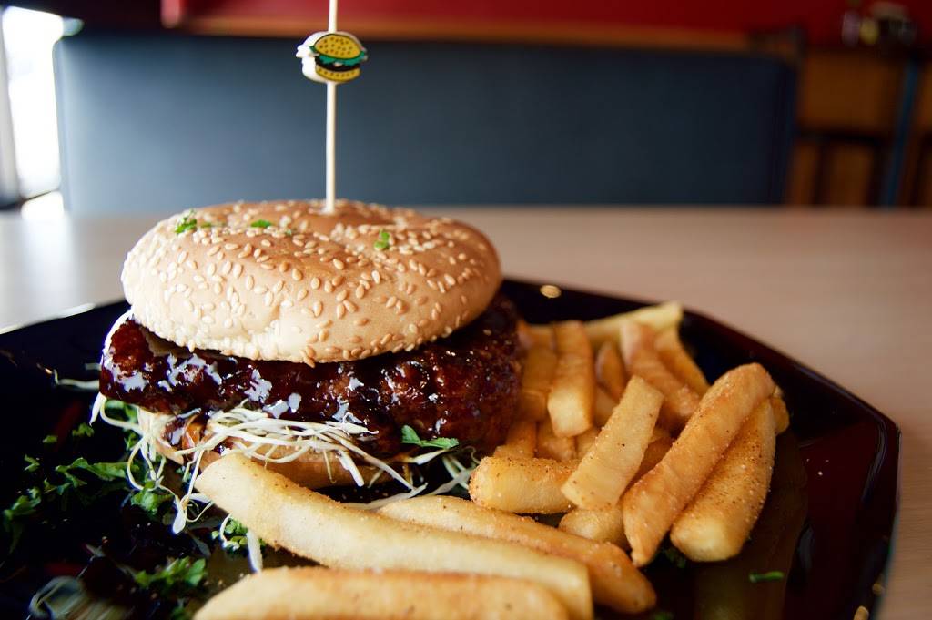 Catch of the Day Seafood & Sushi | restaurant | 9720 Jones Rd #100, Houston, TX 77065, USA | 2818947775 OR +1 281-894-7775