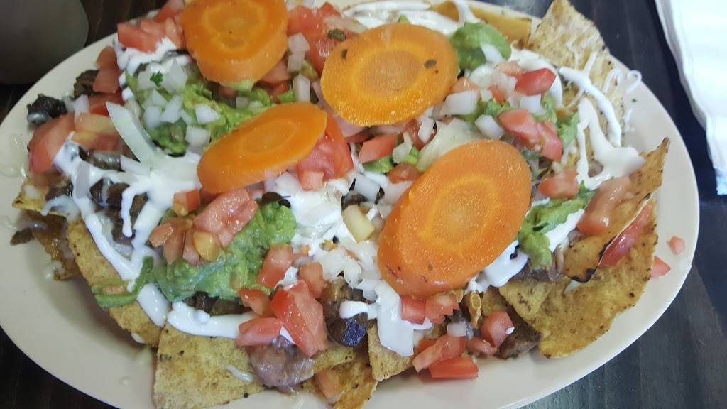 Habanero Grill | restaurant | 1228 N Division St, Morris, IL 60450, USA | 8159429422 OR +1 815-942-9422