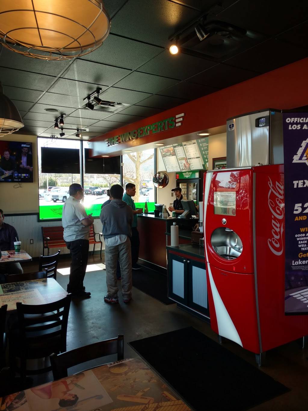 Wingstop | restaurant | 24180 Lyons Ave b, Santa Clarita, CA 91321, USA | 6612227900 OR +1 661-222-7900