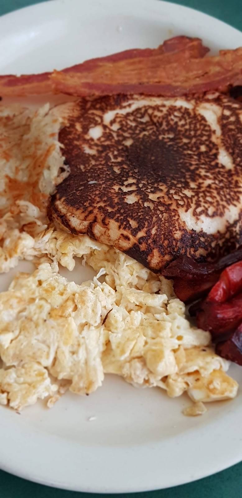 Rubios Cafeteria | restaurant | Blvd. Clark Flores 770, Azteca, 22820 Ensenada, B.C., Mexico | 016461780939 OR +52 646 178 0939