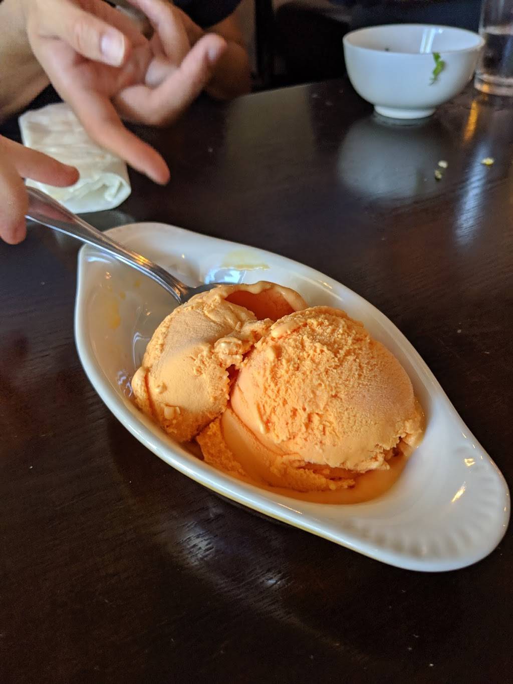 Natalie Peruvian Seafood Restaurant #2(Glendale) | restaurant | 205 N Central Ave, Glendale, CA 91203, USA | 8185511677 OR +1 818-551-1677