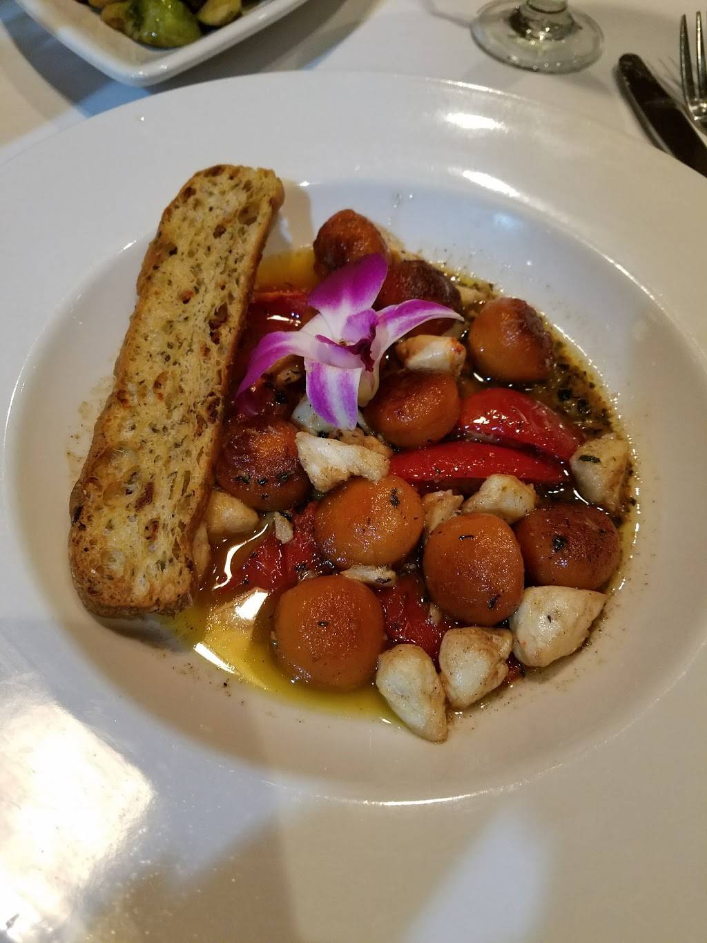 Brix 33 Fine Wines and Bistro | restaurant | 8351 FL-54 Unit 109, New Port Richey, FL 34655, USA | 7278357912 OR +1 727-835-7912