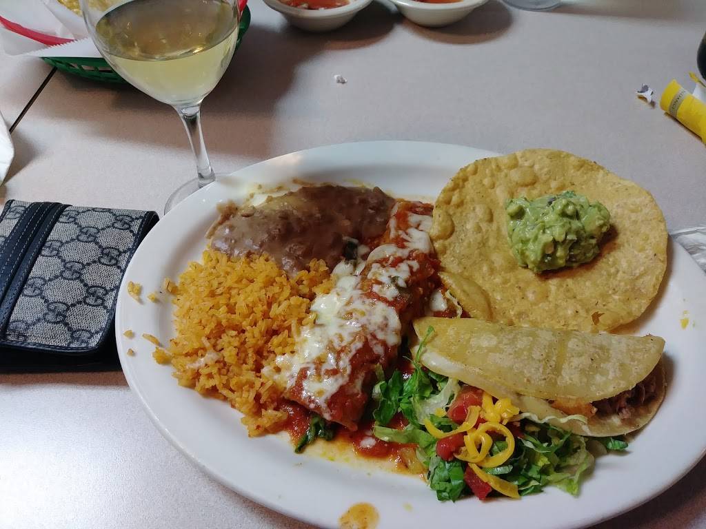 Mas Queso Tex Mex | restaurant | 1504 S 3rd St, Mabank, TX 75147, USA | 9038878010 OR +1 903-887-8010