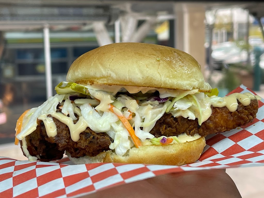 Spicy Birdz | restaurant | 7070 N West Ave, Fresno, CA 93711, USA | 5594373898 OR +1 559-437-3898