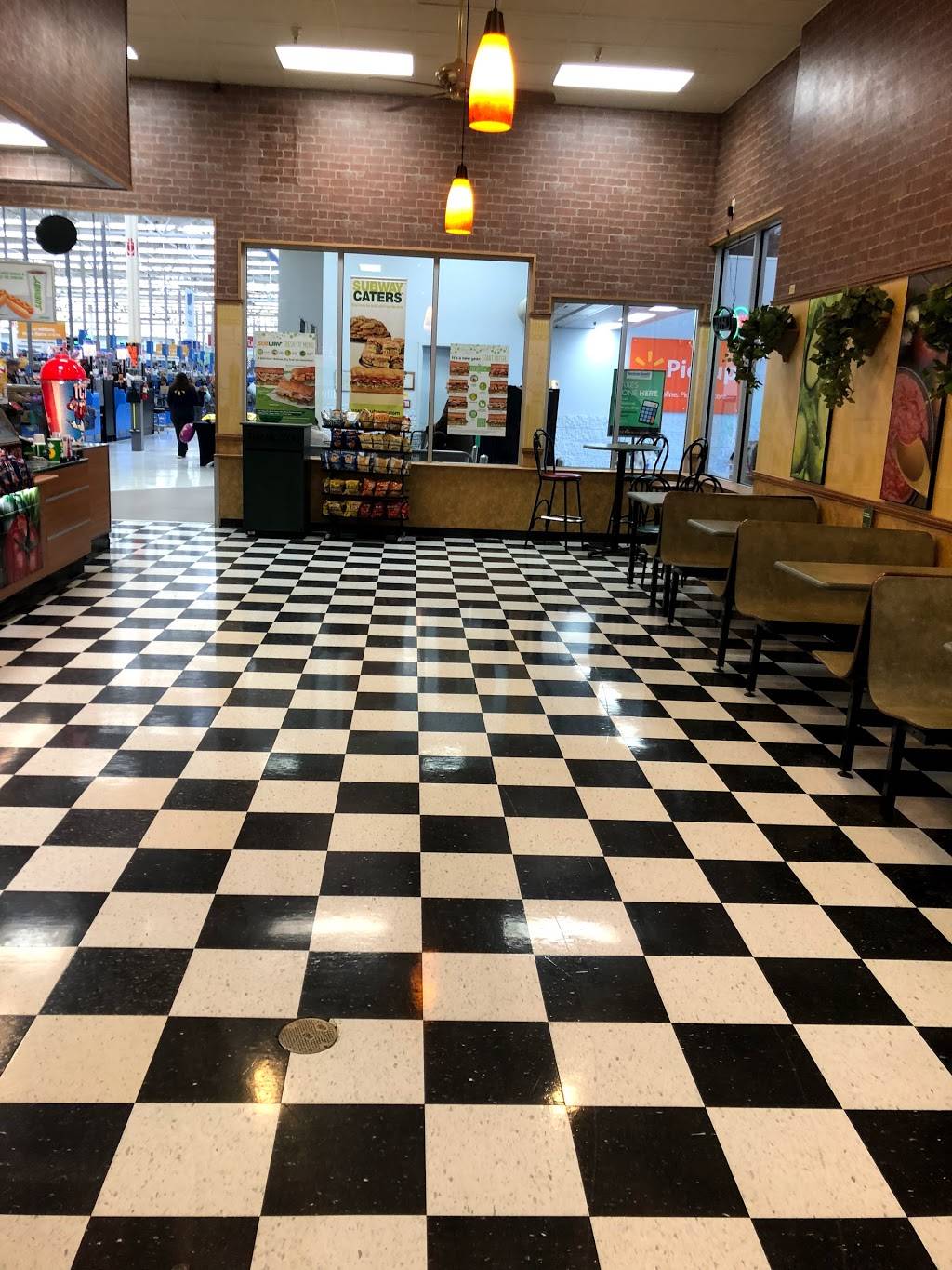 Subway | restaurant | 2875 E State St, Salem, OH 44460, USA | 3303322856 OR +1 330-332-2856