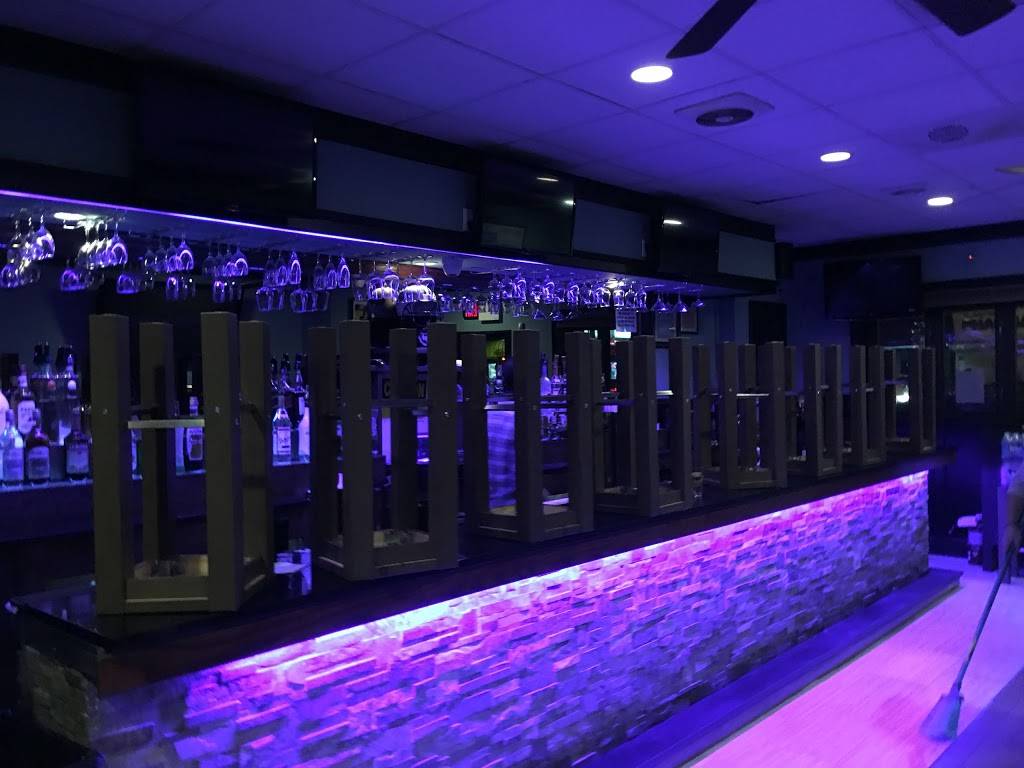 Dr. Seafood Hot Pot & Bar | restaurant | 45-08 Parsons Blvd, Flushing, NY 11355, USA | 7187374666 OR +1 718-737-4666