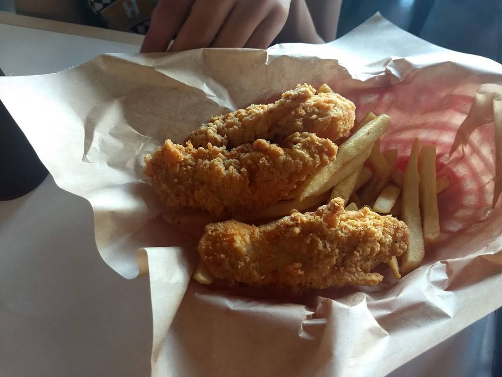 The Cajun Spot | restaurant | 3242 W Grant Line Rd, Tracy, CA 95304, USA | 2092291375 OR +1 209-229-1375