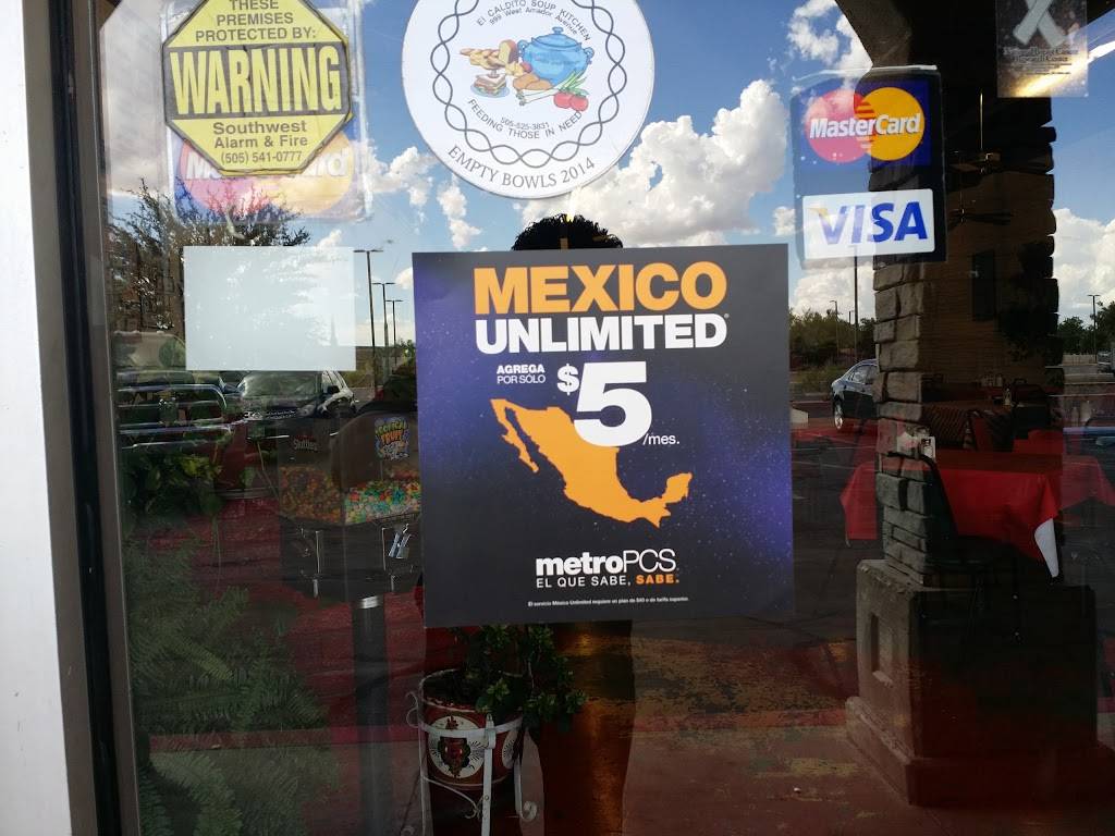 Giros Mexican Restaurant | restaurant | 160 W Picacho Ave, Las Cruces, NM 88005, USA | 5755410341 OR +1 575-541-0341