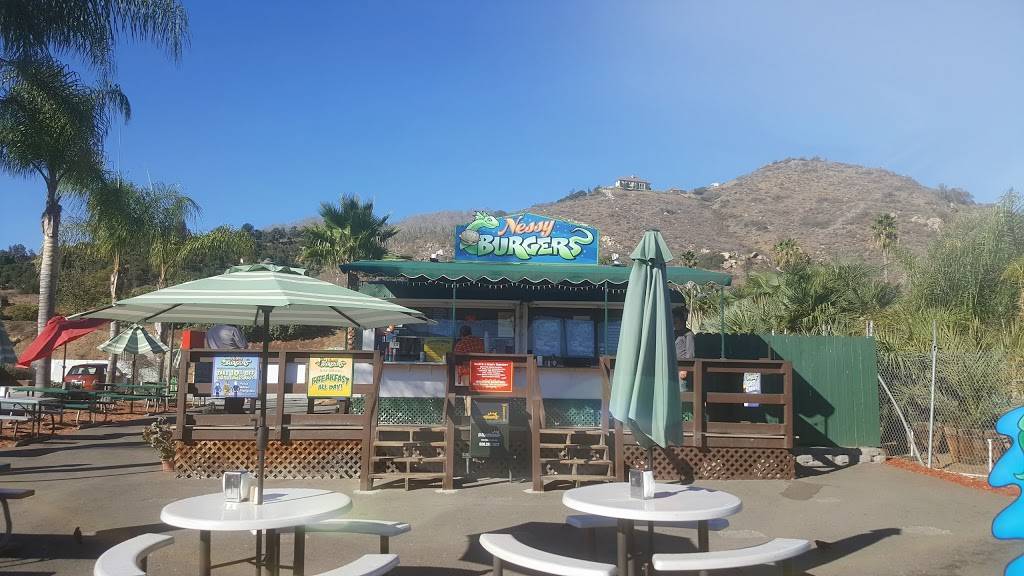 Nessy Burgers | restaurant | 3235 Old Hwy 395, Fallbrook, CA 92028, USA | 7607121497 OR +1 760-712-1497