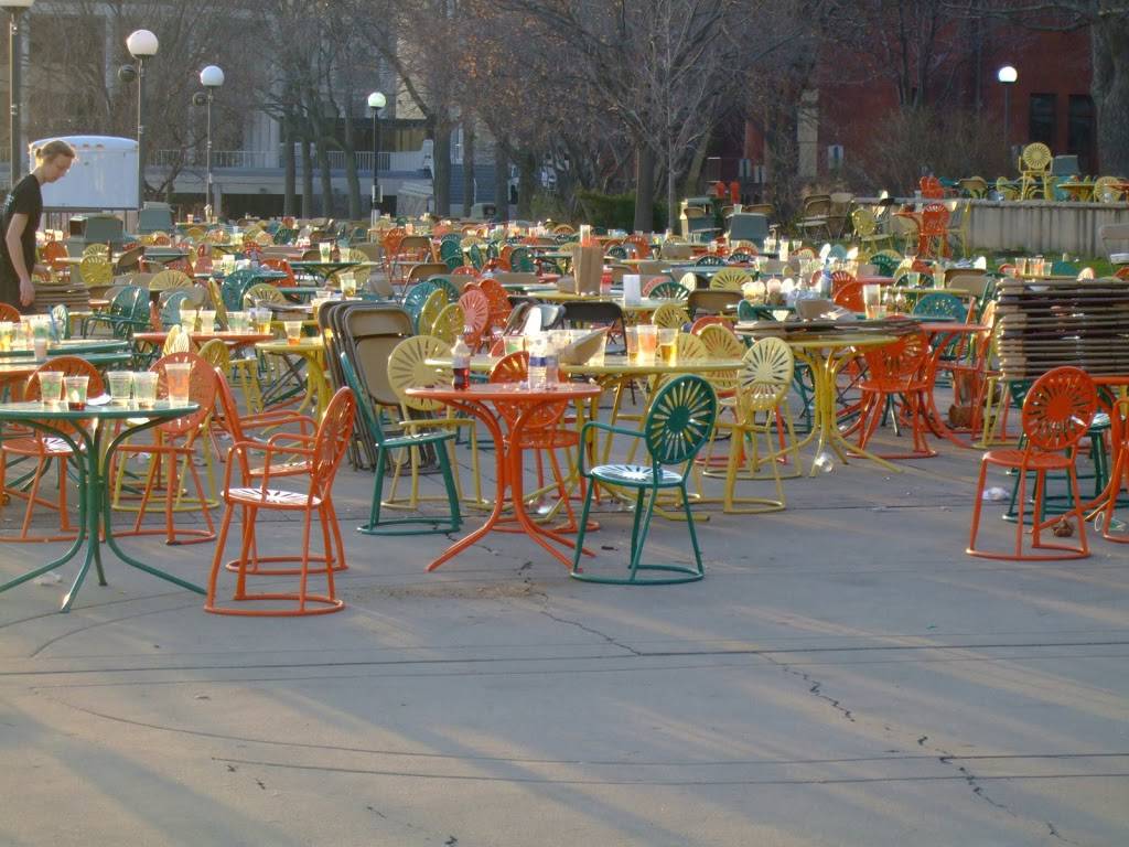 Lakeview Lounge | restaurant | 800 Langdon St room 1341, Madison, WI 53706, USA | 6082653000 OR +1 608-265-3000