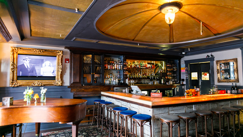 Noir Lounge | restaurant | 581 Hayes St, San Francisco, CA 94102, USA | 4154316647 OR +1 415-431-6647