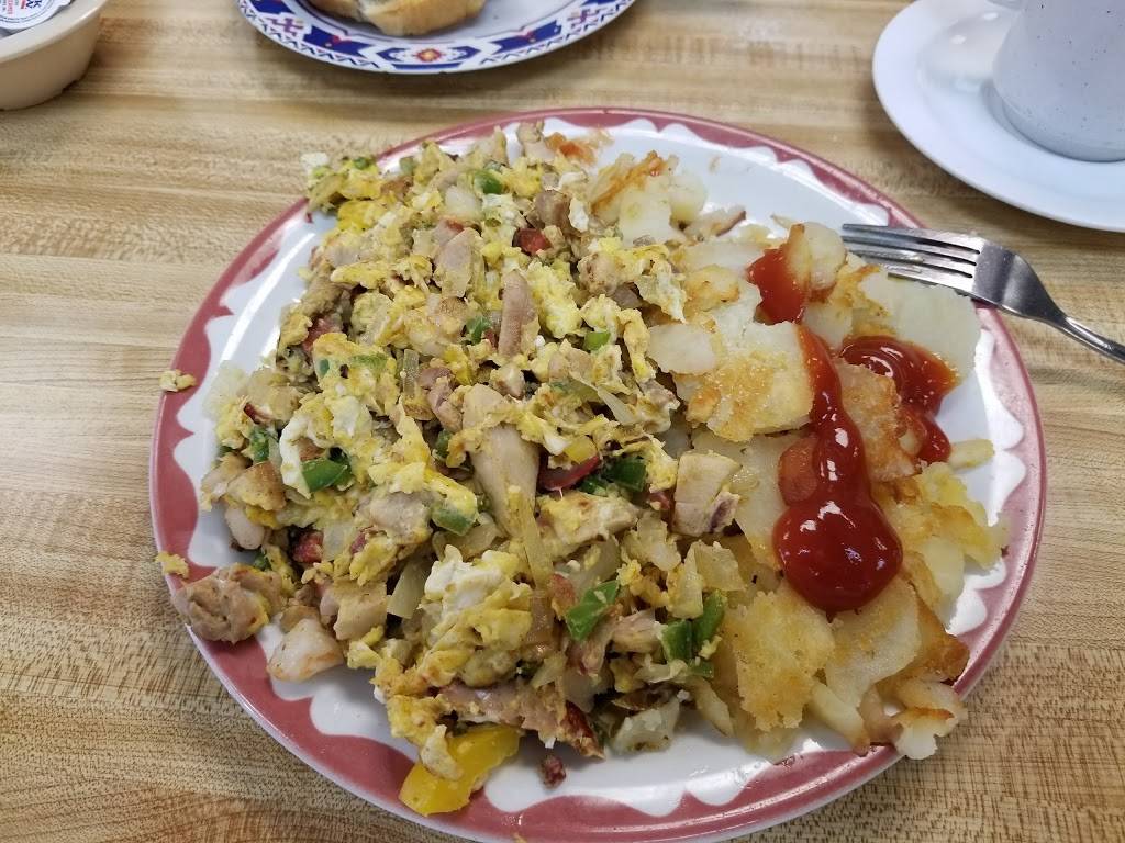 Howards Cafe | cafe | 1051 S Alvarado St, Los Angeles, CA 90006, USA | 2133857991 OR +1 213-385-7991