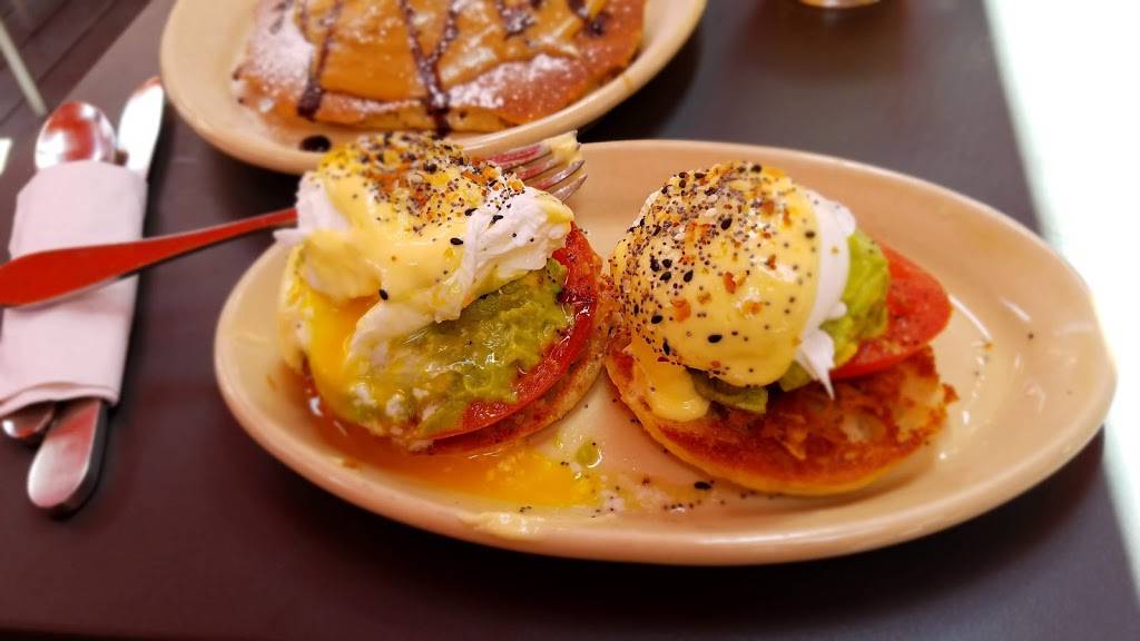 Snooze an A.M. Eatery | restaurant | 3211 Oak Lawn Ave Suite A, Dallas, TX 75219, USA | 4694807250 OR +1 469-480-7250