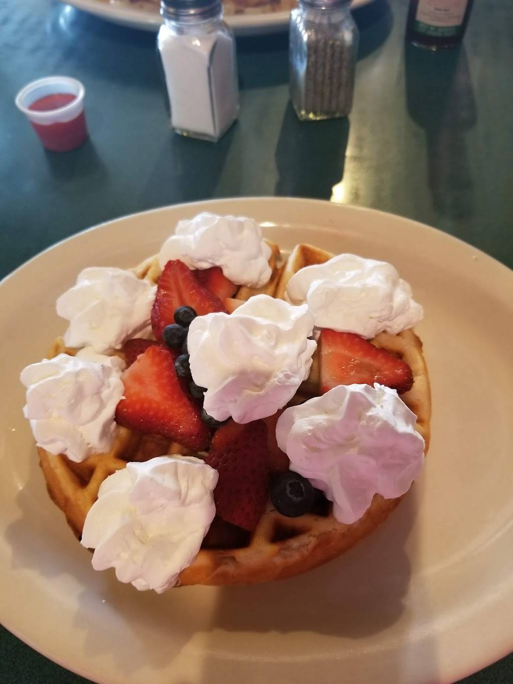 Stephanies International Cafe | restaurant | 39400 Pioneer Blvd, Sandy, OR 97055, USA | 5034820808 OR +1 503-482-0808