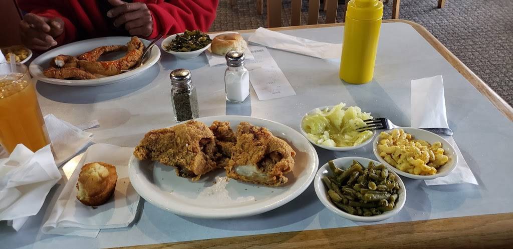 Chicken Box | restaurant | 1331 W Sugar Creek Rd, Charlotte, NC 28262, USA | 7049218102 OR +1 704-921-8102