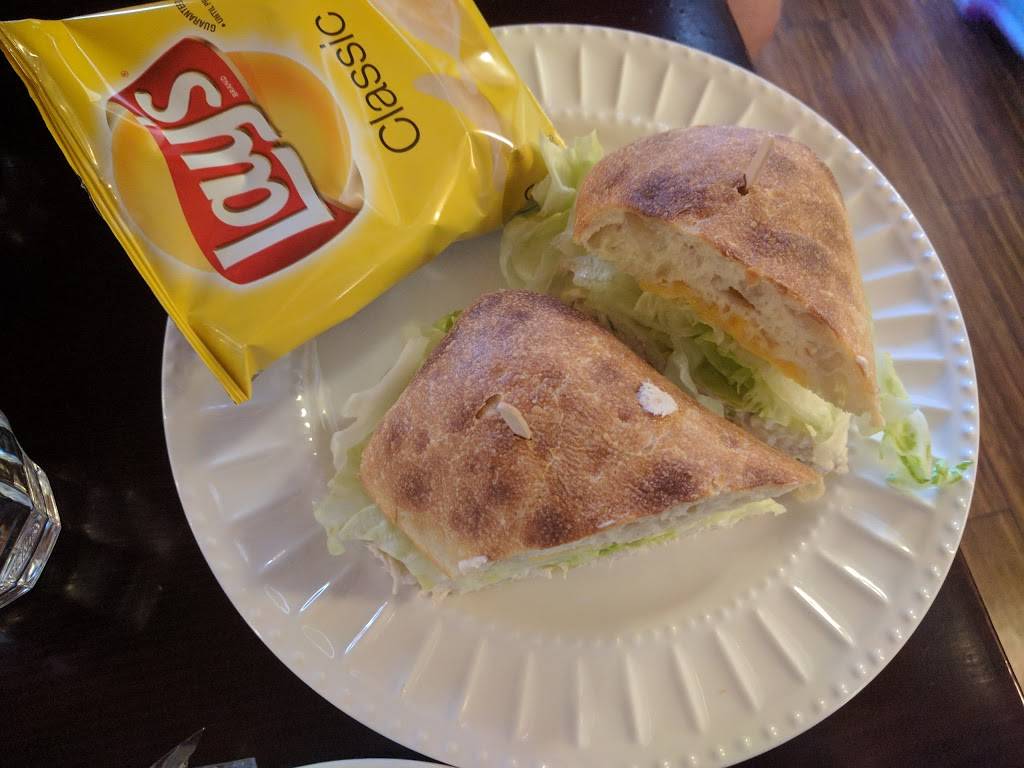 Roxx On Main | restaurant | 627 Main St, Martinez, CA 94553, USA | 9253707699 OR +1 925-370-7699