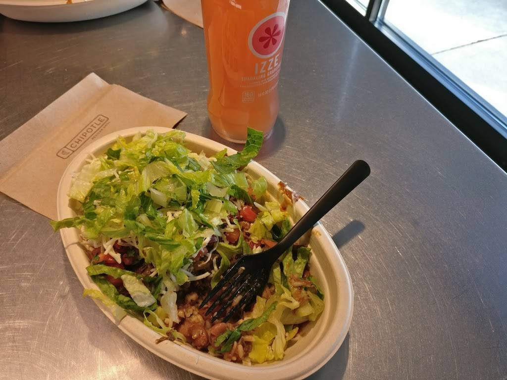 Chipotle Mexican Grill | restaurant | 4512 N Sterling Ave I74, Peoria, IL 61615, USA | 3096818725 OR +1 309-681-8725